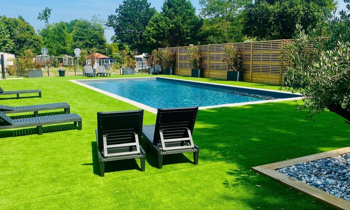 Herm House | Air-conditioned mobile home - Swimming pool - 2 terraces - 20 min Landes beaches