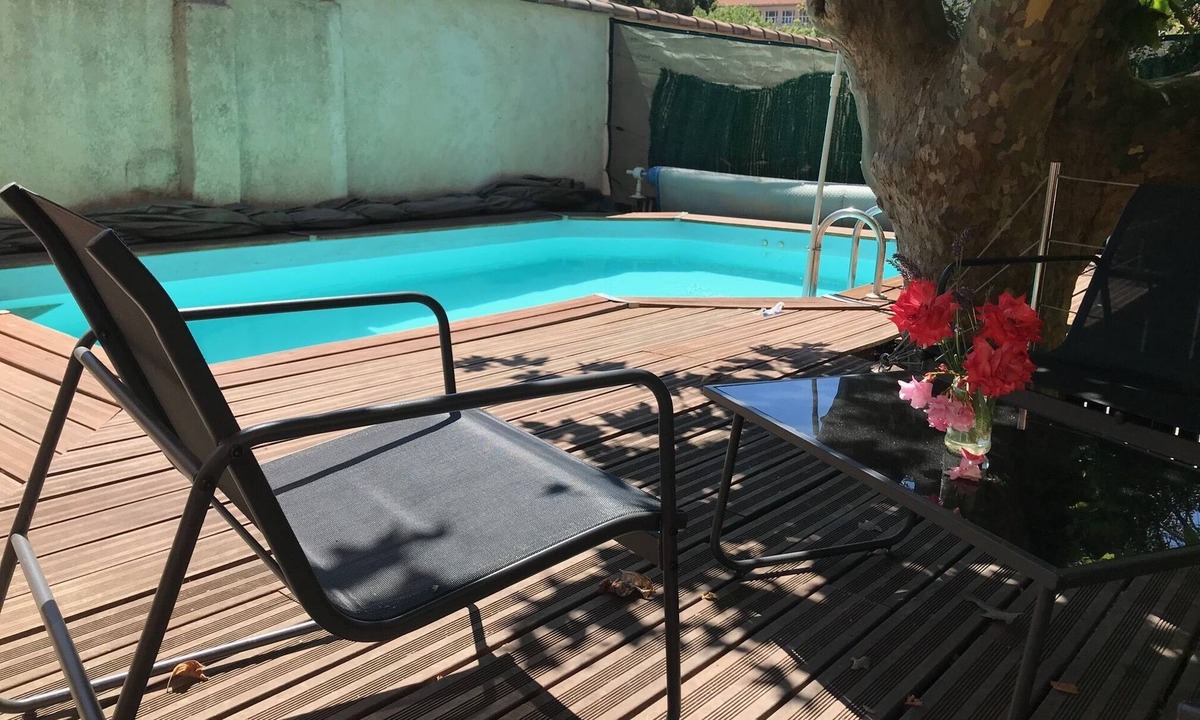 Chateau Gombert Bed & Breakfast | Air-conditioned room in a villa less than 10 km from Marseille's Vieux Port