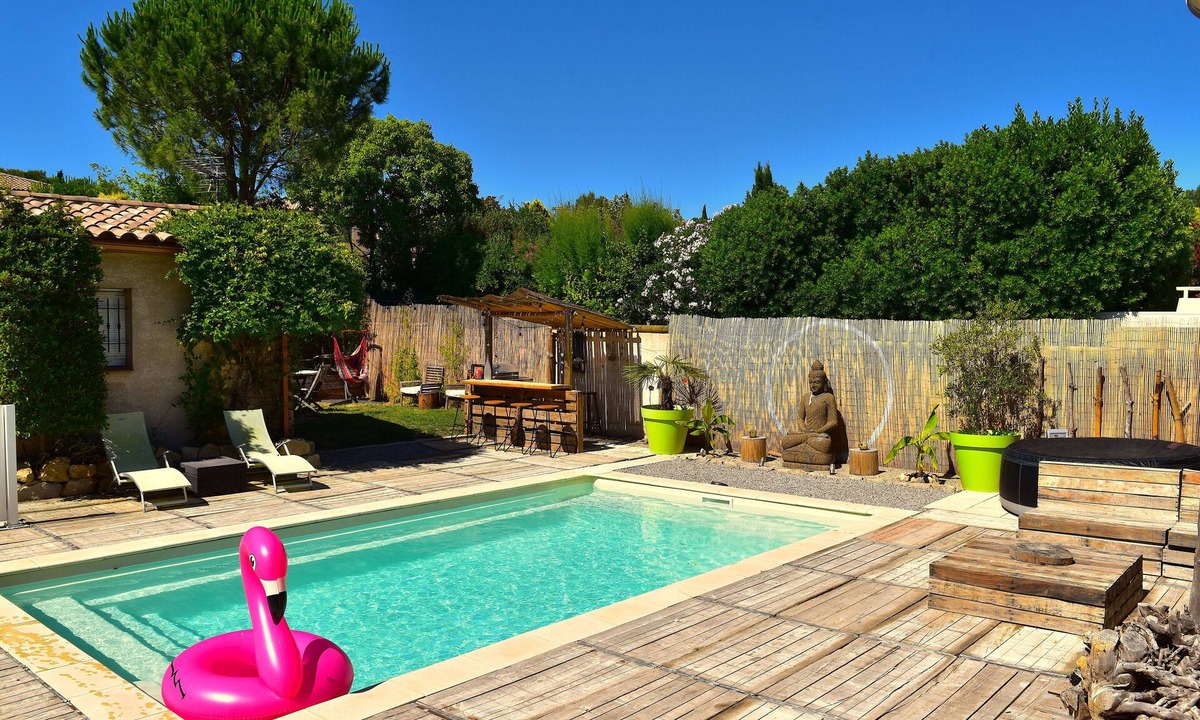 Saint-Drezery House | Air-conditioned villa with studio and pool south of France