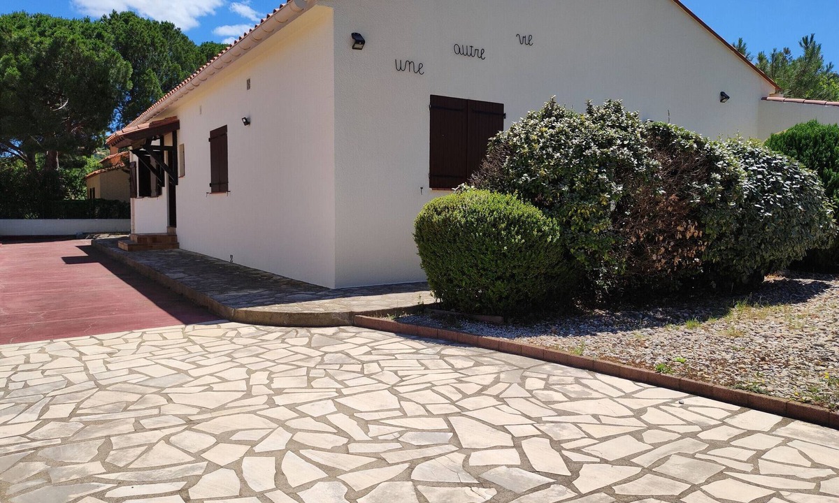 Sorede Villa | Air-Conditioned Villa with Pool near Argeles, Quiet Area
