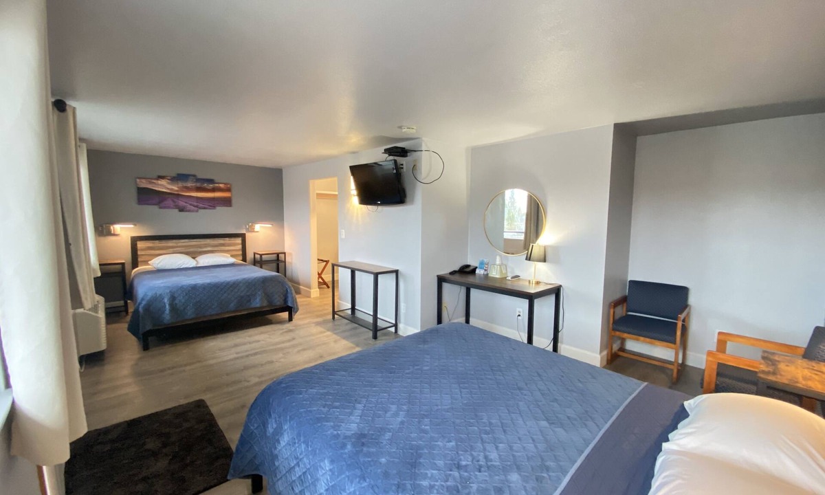 Port Angeles Hotel | Aircrest Motel