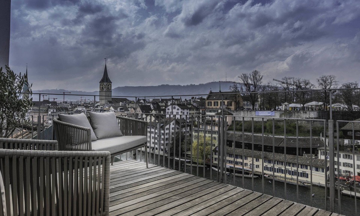 Niederdorf Apartment | Airhome Limmatquai River View Apartment