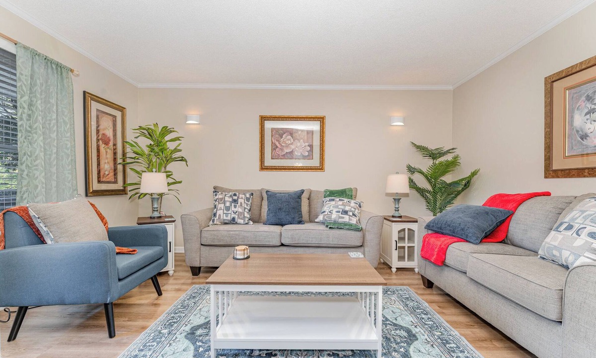 Greensboro Condo | Airport 10 min A&T University-Downtown 13 min Coliseum 17 min