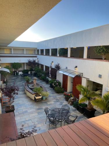 Downtown Hotel | Airport Inn