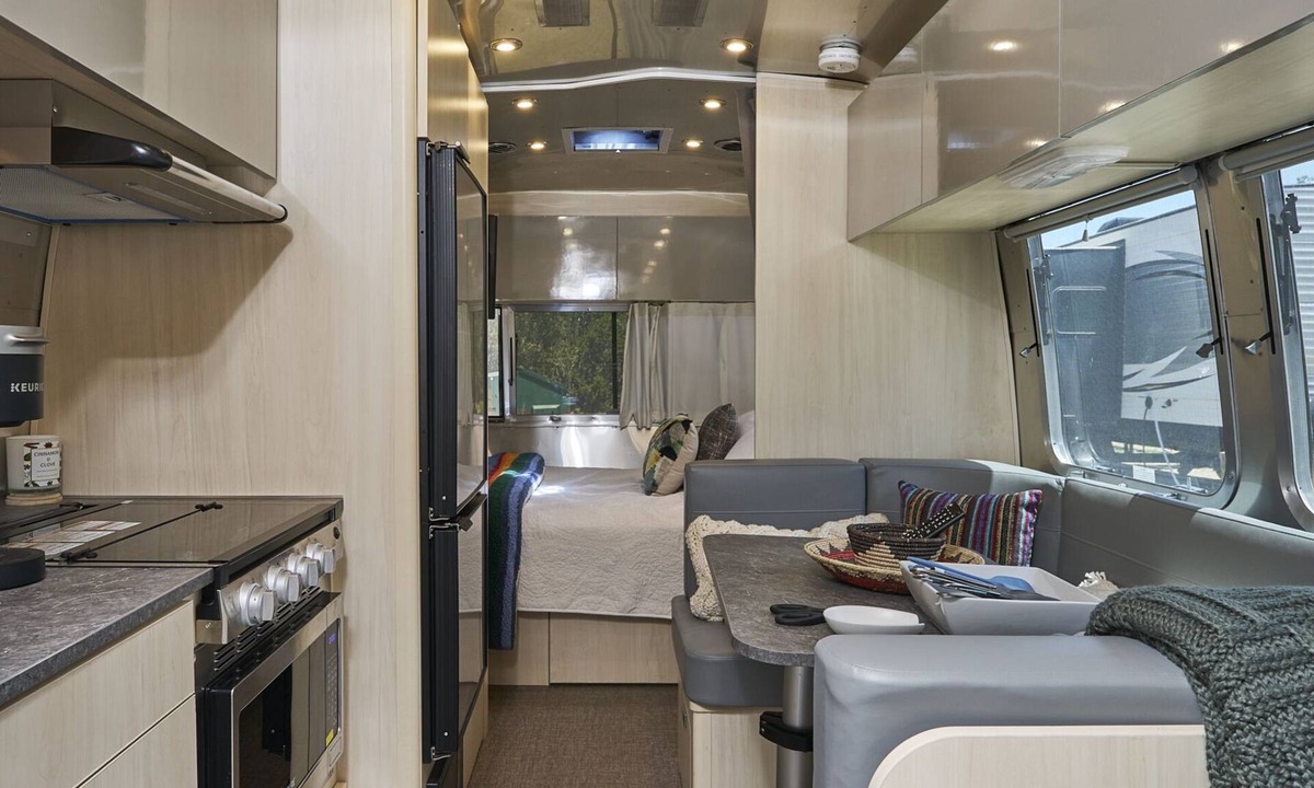 Zuzax House | Airstream New Mexico Glamping Tijeras hiking