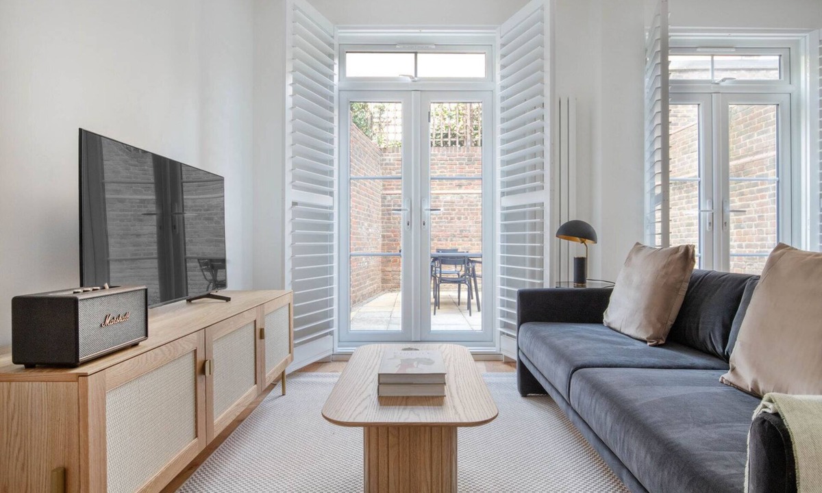 Little Venice Apartment | Airy Maida Vale 2BR w/Outdoor Space, nr Little Venice, by Blueground