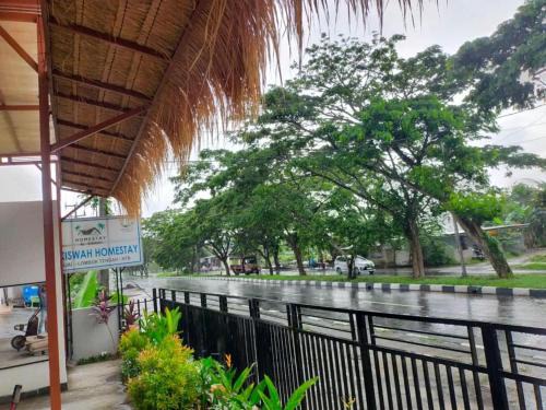 Praya Barat Hotel | AL KISWAH Homestay