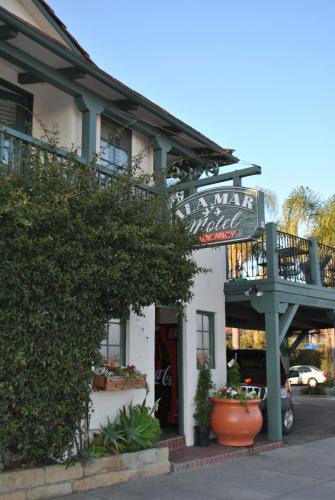 West Beach Hotel | Ala Mar by the Sea