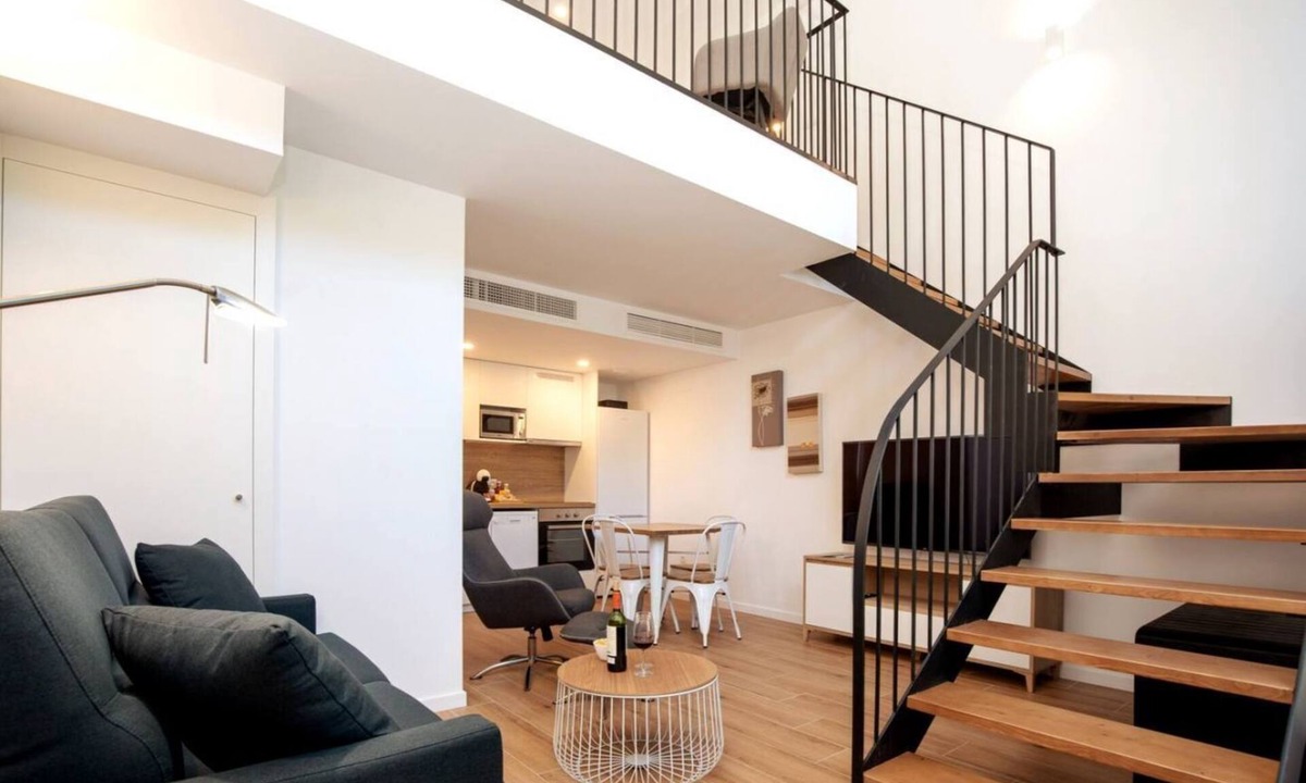 Penya-roja Apartment | Alameda suites loft 2