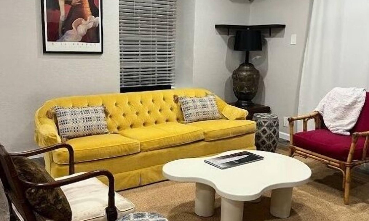 Uptown Condo | Alamo Heights safe and quiet condo