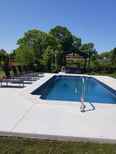 Virgil Villa | Alba Cottage with Brand New Pool