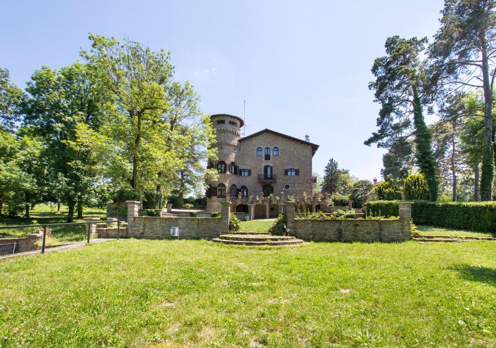 Cantonigros Hostel | Alberg Santa Maria del Roure