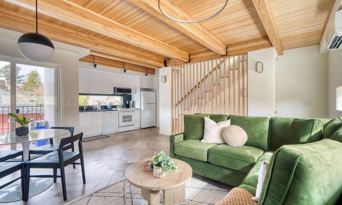 Alberta Arts District Condo | Alberta Arts Escape - Modern 3BR Townhome