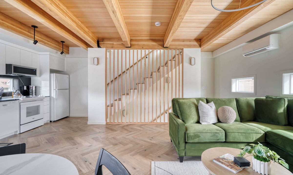 Alberta Arts District House | Alberta Arts Gem - 4BR Townhome - Walkable - AC