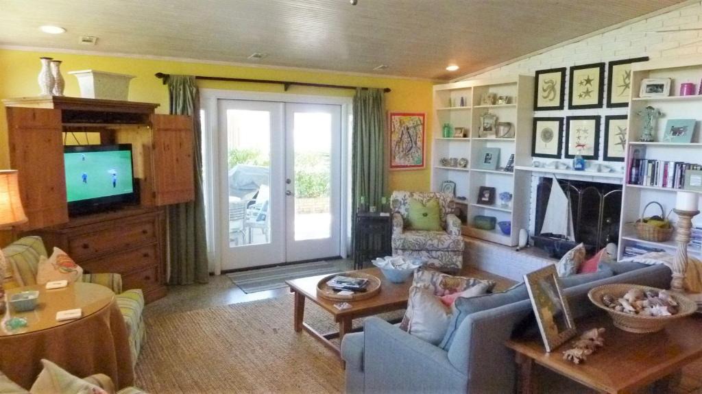 Jekyll Island House | ALBRIGHT-GRACE COTTAGE by Jekyll Realty