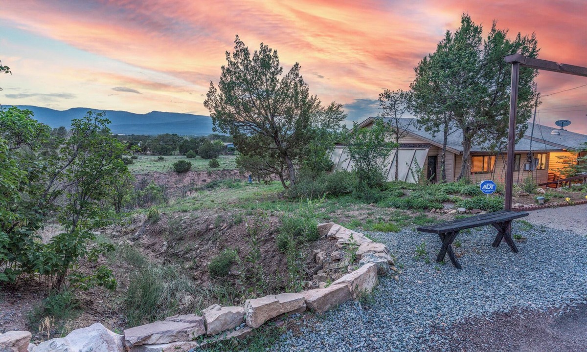 Sandia Knolls House | Albuquerque East Mountains