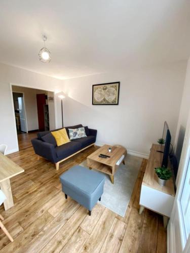 Chateau Apartment | Alcove, 4 Chambres - Proche tram - Centre Nantes