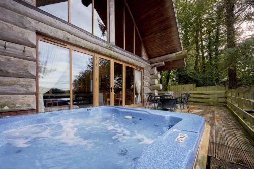 Thurstonfield House | Alder Lodge with Hot-tub