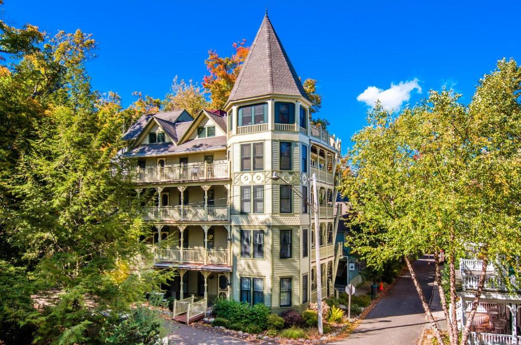 Chautauqua Apartment | Aldine 4A condo