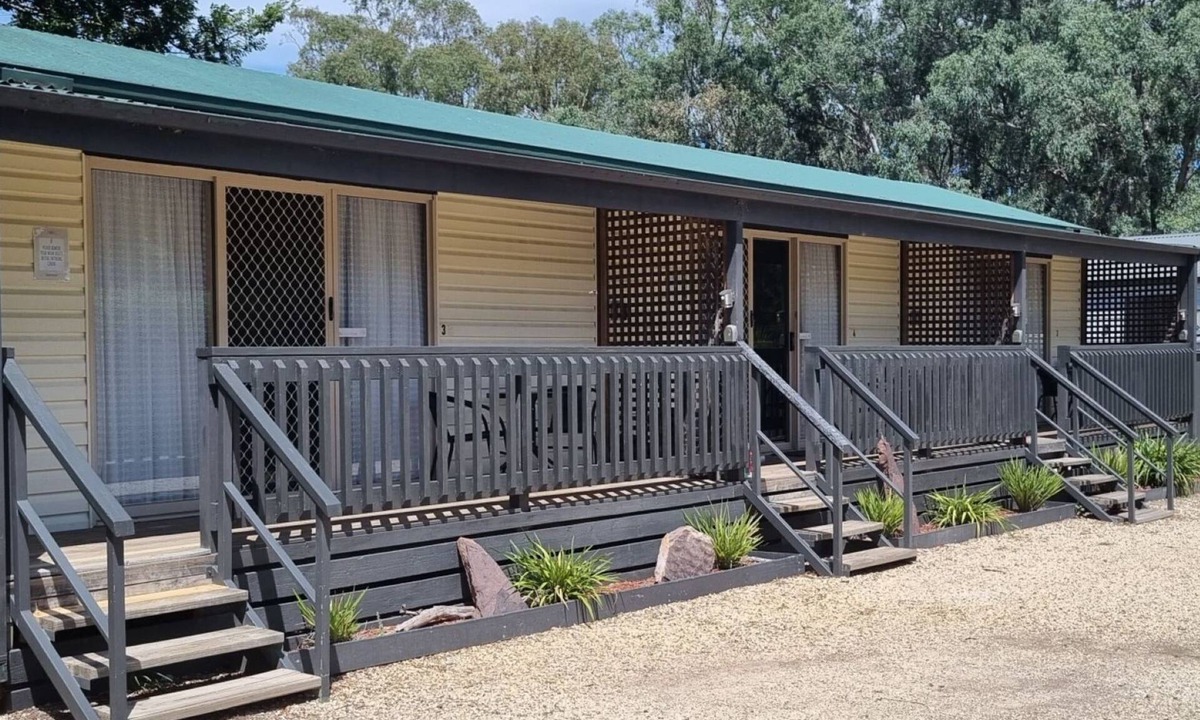 Alexandra Cabin | Alexandra Parklife. Deluxe Studio 2