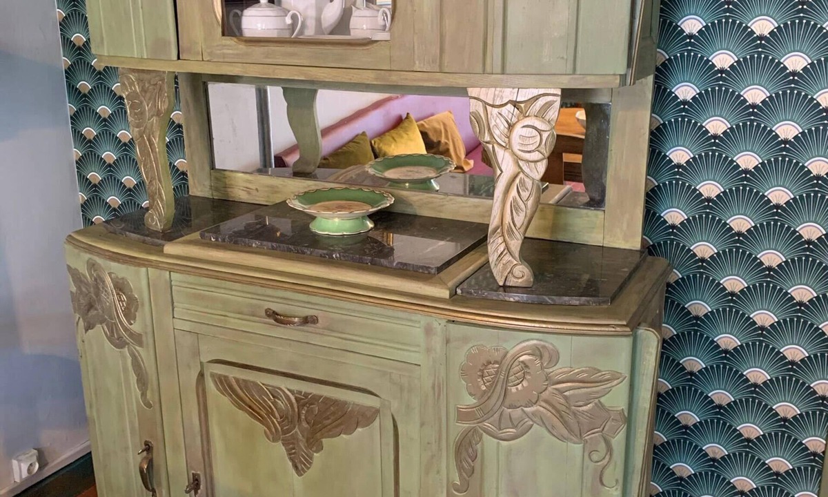 Sainpuits House | Alfred and George, The Appendix