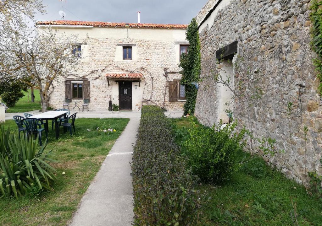 Medina De Pomar House | Algarabiastaying 2 granja San Julián