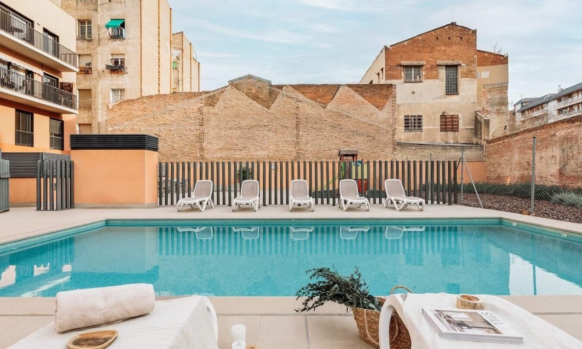 Les Corts Apartment | Aliga - 3 bedroom and pool in Les Corts