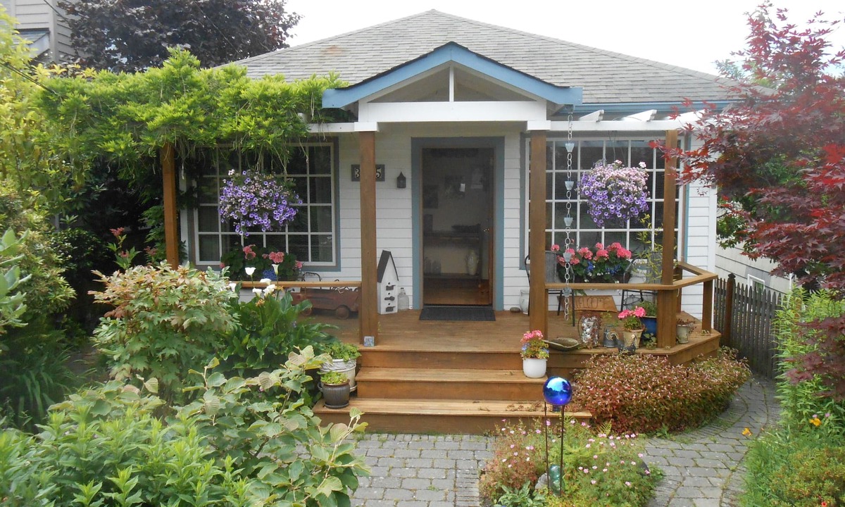Alki House | Alki Beach Bungalow
