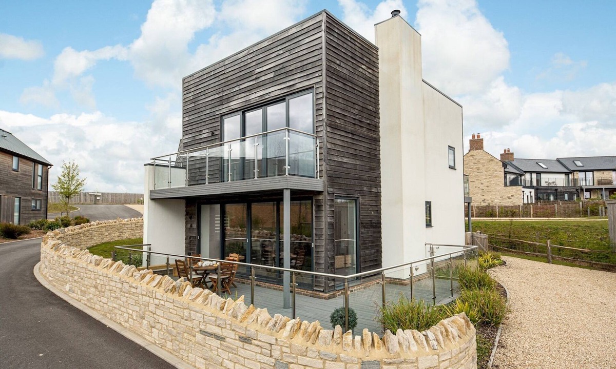 Holworth House | All Decked Out (BV28), Silverlake, Dorset