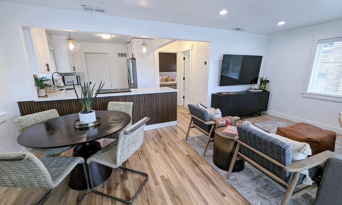 Lower Avenues Apartment | All New Suite Downtown Salt Lake City