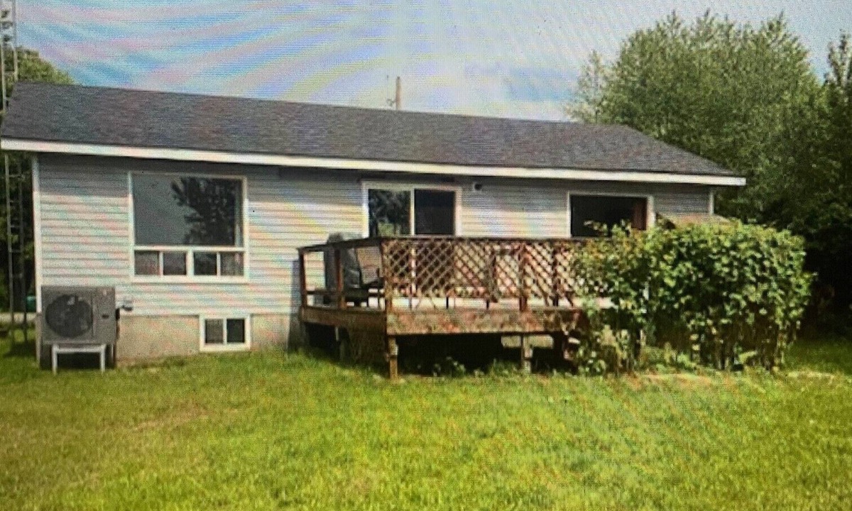Novar Cottage | All Season- Our Kearney Cottage