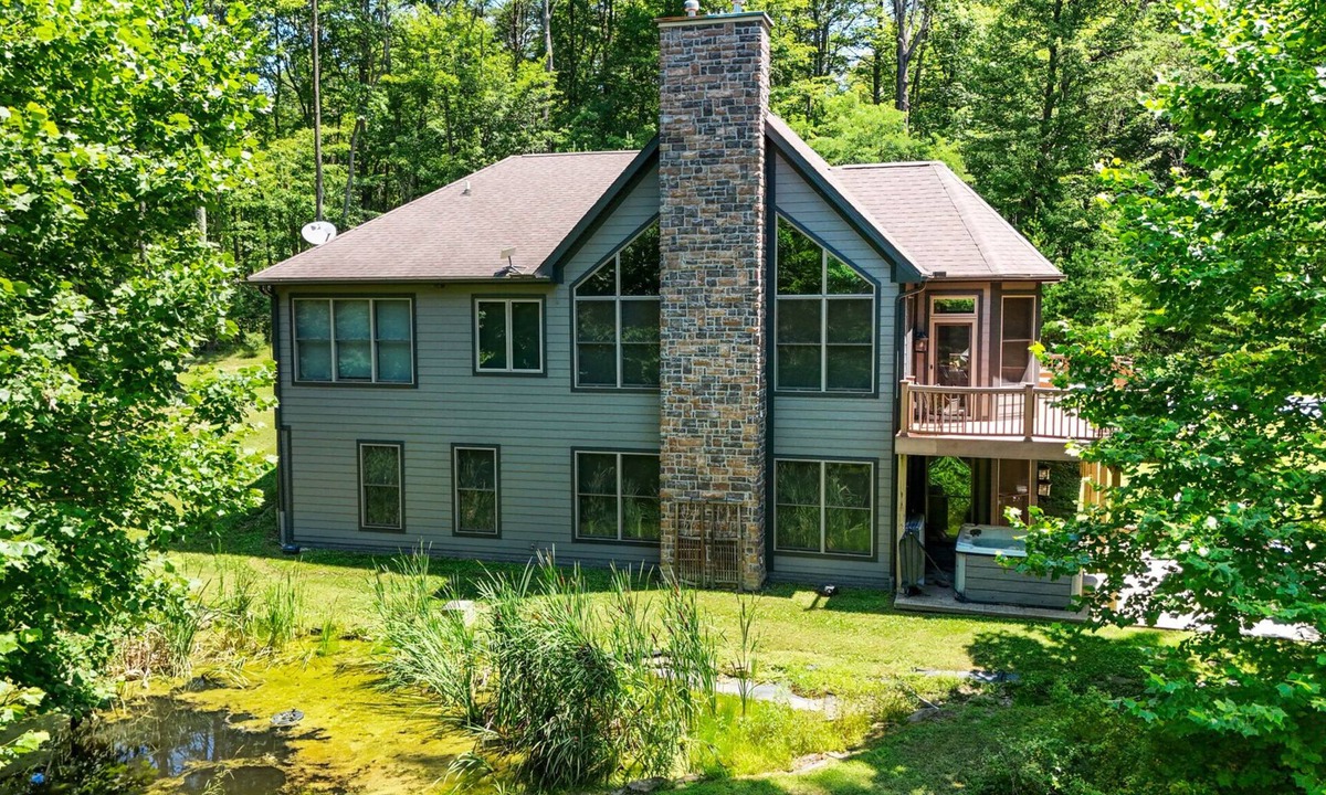 South Bloomingville Cabin | All Seasons Lodge | Hocking Hills