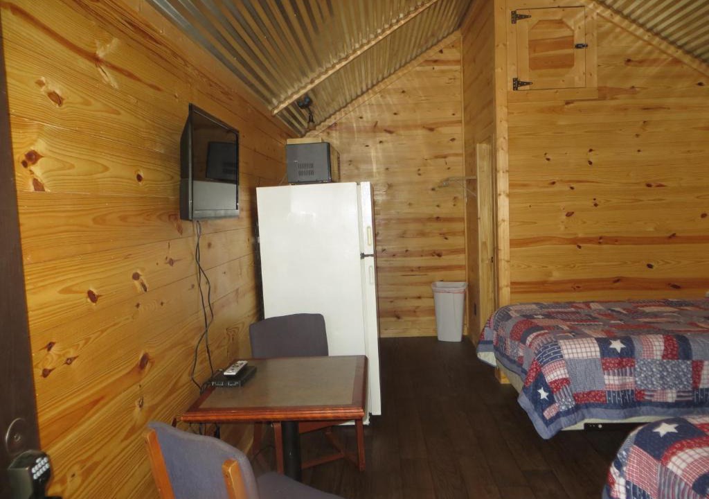 Nixon Cabin | All Tucked Inn Cabins 2
