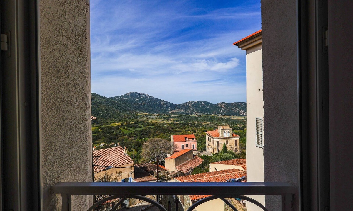 Aregno Apartment | Alla Casa - Appt pour 6 avec terrasse