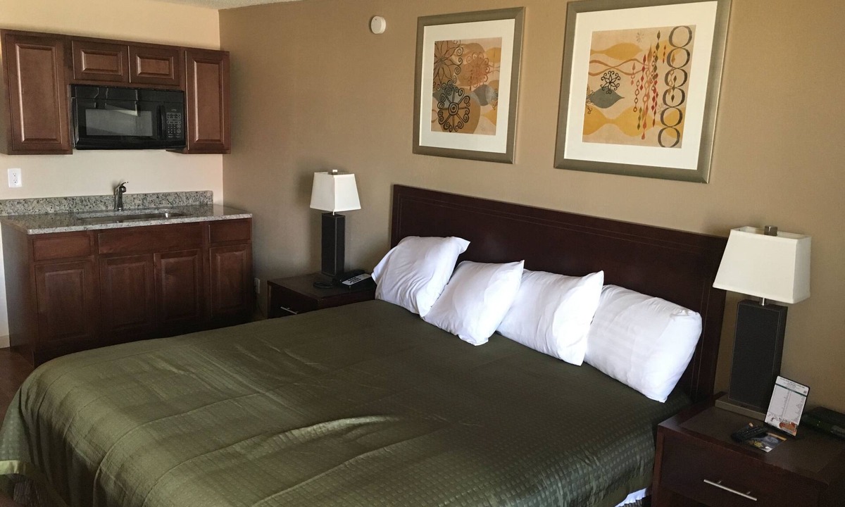 Allen Park Hotel | Allen Park Motor Lodge