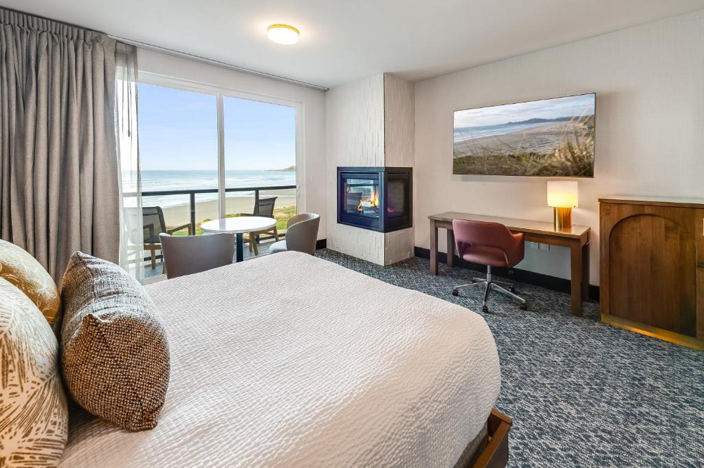 Newport Hotel | Allred Hotel