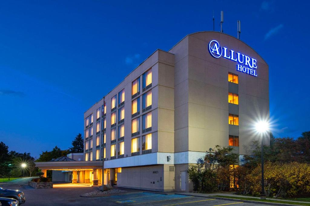 Barrie Hotel | Allure Hotel & Conference Center