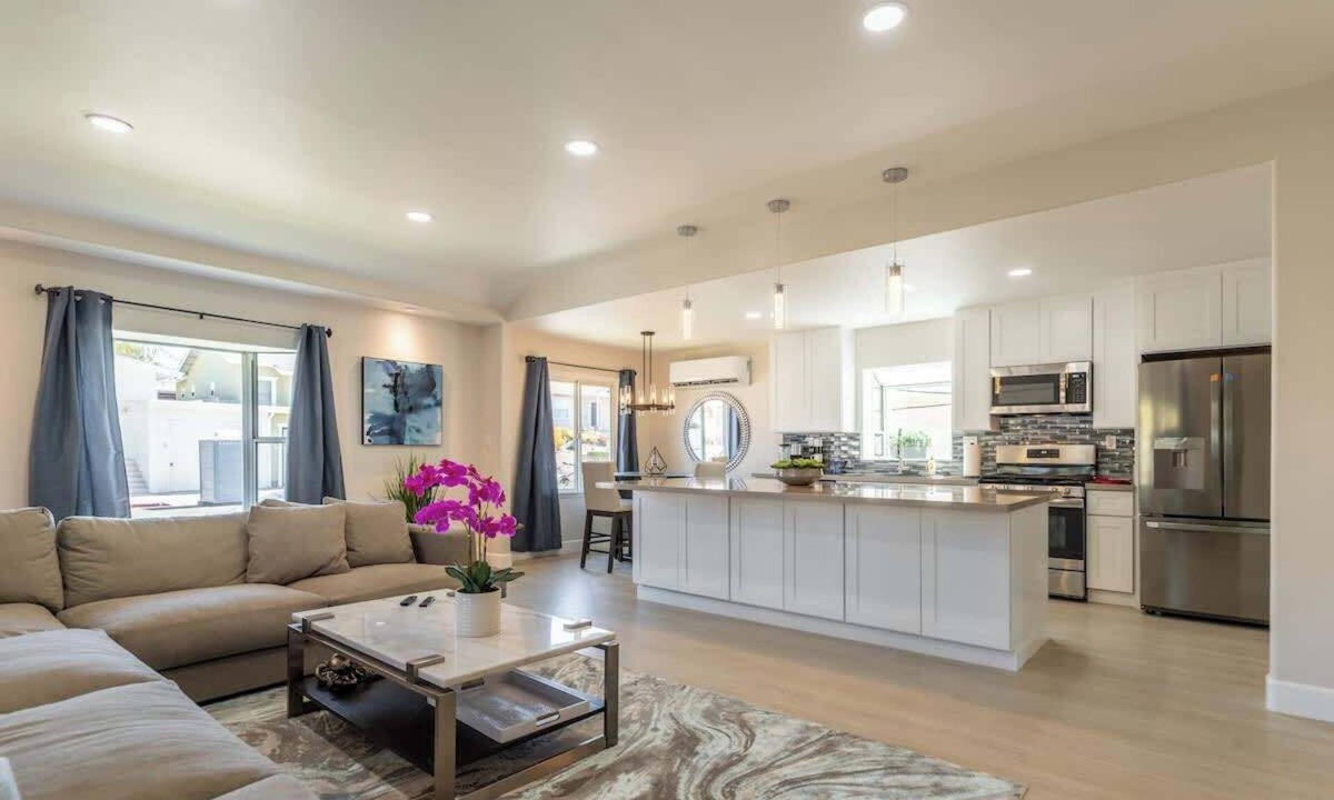 Hillcrest House | Allure Retreat
