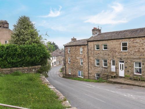 Reeth House | Alma House