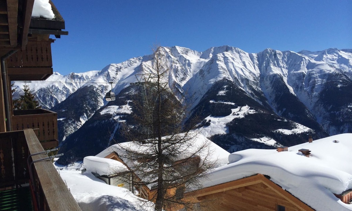 Riederalp Apartment | Almenrausch EG Süd-West by Interhome