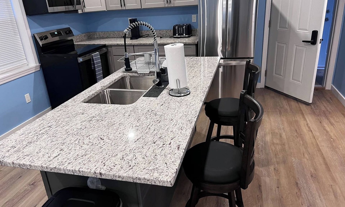 Mount Pleasant Apartment | Almira Properties Unit 1