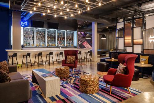 East Congress Hotel | Aloft by Marriott Austin South