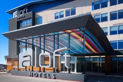 Lubbock Hotel | Aloft by Marriott Lubbock