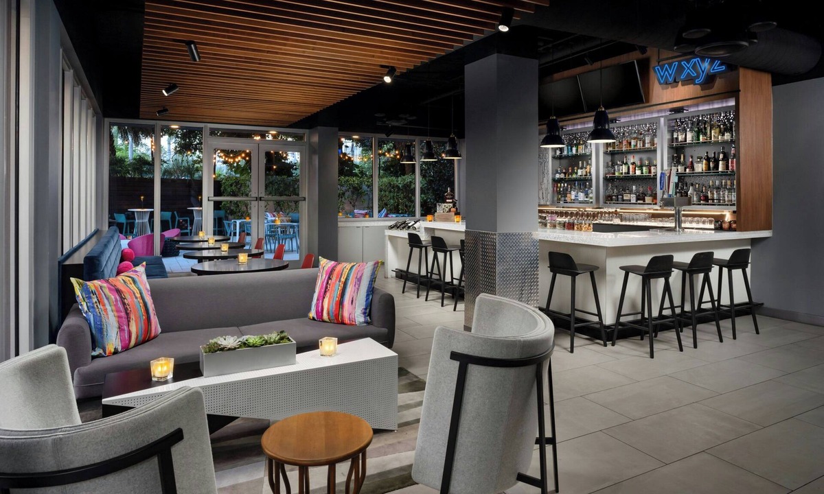 Ludlam Hotel | Aloft by Marriott Miami Dadeland
