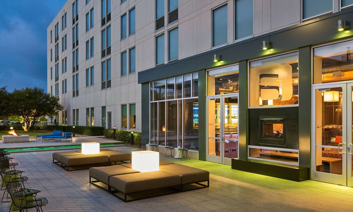 Plano Hotel | Aloft by Marriott Plano