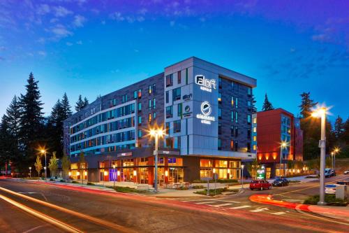 Overlake Hotel | Aloft by Marriott Seattle Redmond