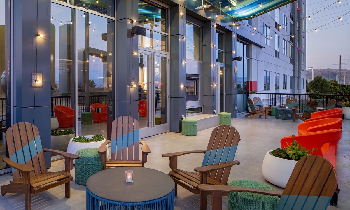 Alviso Hotel | Aloft Santa Clara