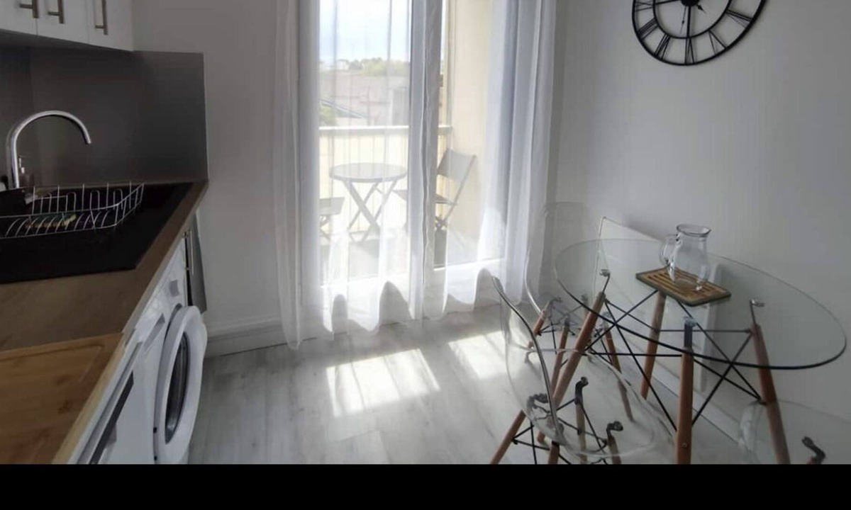 Le Teil Apartment | Along the Ardèche