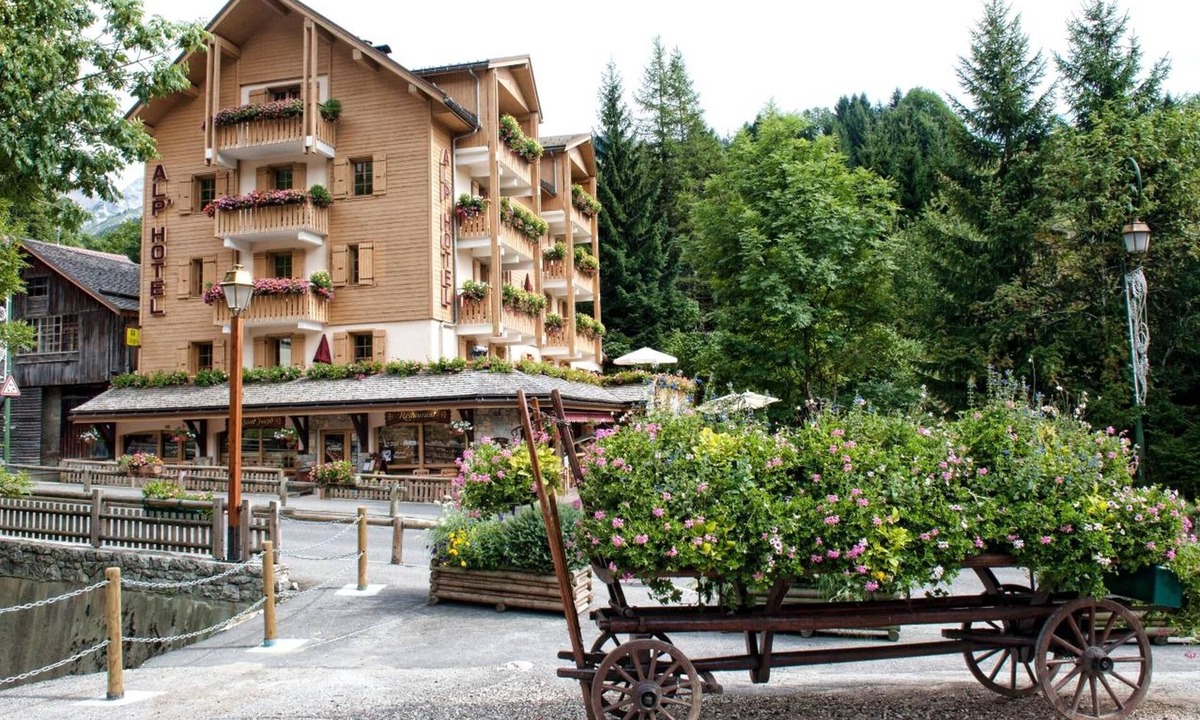 La Clusaz Hotel | Alp'Hotel