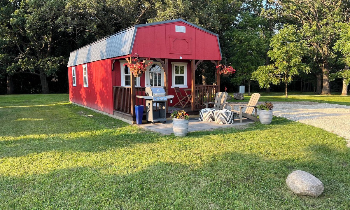 Audubon Cabin | Alpaca Cabin #1